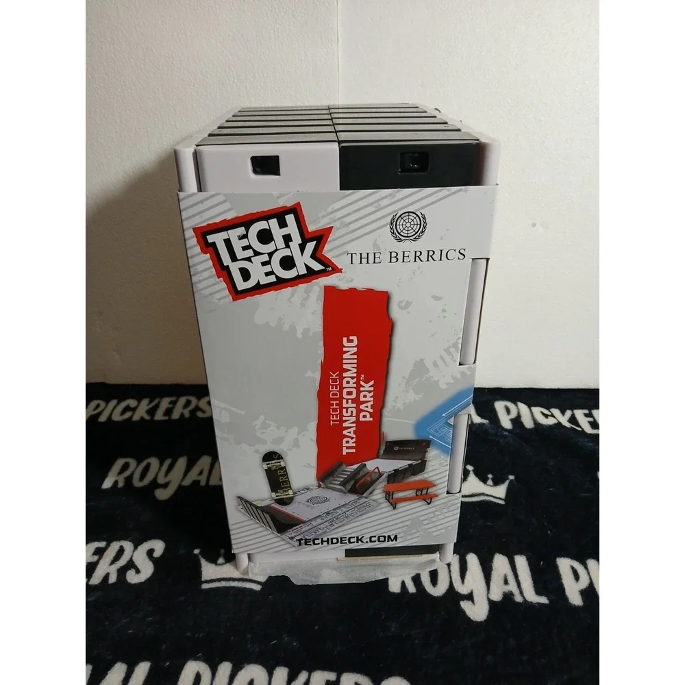 TECH DECK X-Connect The Berrics Transforming Park Create Your Own Skatepark New